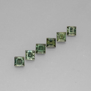 カラットの天然青みがかった緑サファイア（3.9×3.8 mm・四角）
