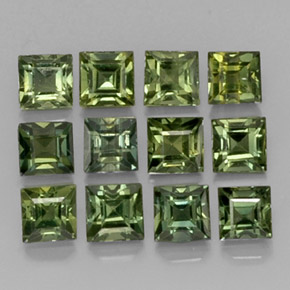 カラットの天然マルチグリーンサファイア（3.5×3.5 mm・四角）