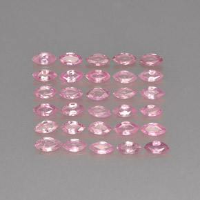 カラットの天然ピンクサファイア（4×2.1 mm・マーキス）
