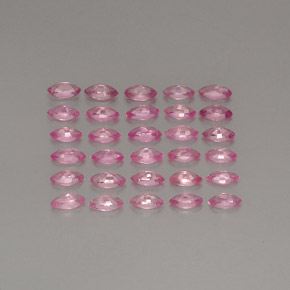 カラットの天然ピンクサファイア（4.1×2.1 mm・マーキス）