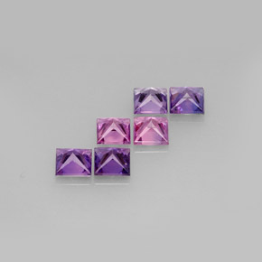 カラットの天然マルチカラーサファイア（3.8×3.8 mm・四角）