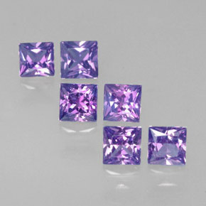 カラットの天然ピンクがかった紫サファイア（3.5×3.5 mm・四角）