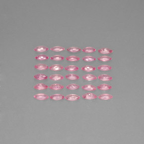 カラットの天然ピンクサファイア（4.2×2.1 mm・マーキス）