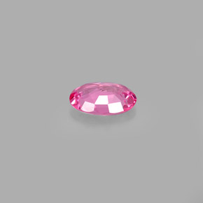 0.47カラットの天然ピンクサファイア（5.9×4.1 mm・オーバルカット）