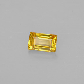 0.42カラットの天然ゴールデンイエローサファイア（4.9×3.1 mm・バゲット）