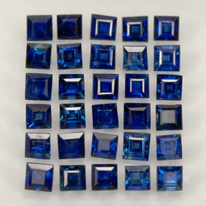 カラットの天然ブルーサファイア（1.8×1.7 mm・四角）
