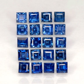 カラットの天然コーンフラワーブルーサファイア（1.9×1.9 mm・四角）