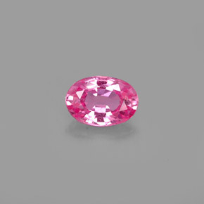 0.49カラットの天然ピンクサファイア（5.8×4 mm・オーバルカット）