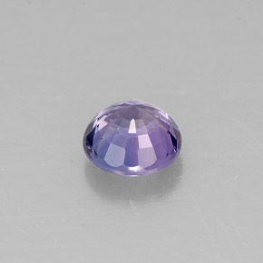0.51カラットの天然ブルーバイオレットサファイア（4.56 mm・ラウンドカット）