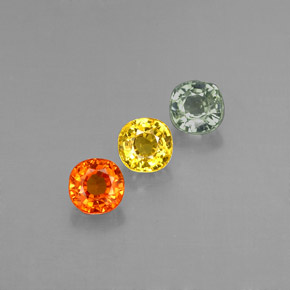 カラットの天然マルチカラーサファイア（4×4 mm・クッションカット）