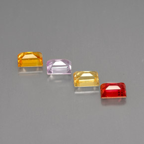 カラットの天然マルチカラーサファイア（4.2×3.1 mm・バゲット）