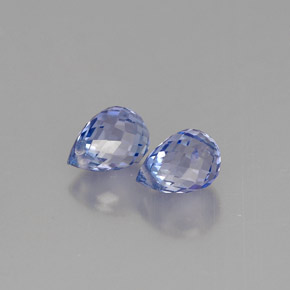 カラットの天然バイオレットブルーサファイア（4.9×3.5 mm・ブリオレット）