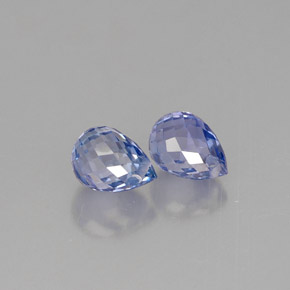 カラットの天然バイオレットブルーサファイア（4.9×3.5 mm・ブリオレット）