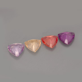 カラットの天然マルチカラーサファイア（5.1×5.1 mm・トリリアント）