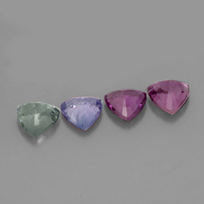カラットの天然マルチカラーサファイア（5.1×5.1 mm・トリリアント）