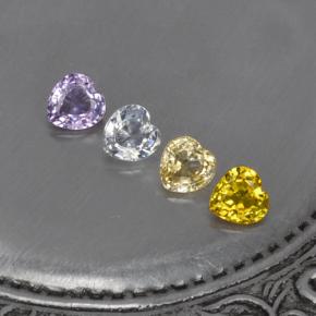 カラットの天然マルチカラーサファイア（4×3.9 mm・ハート型）