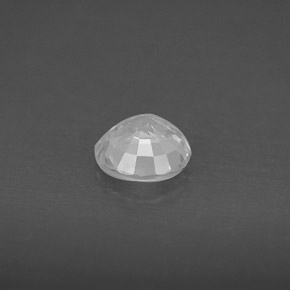 1.13カラットの天然ホワイトサファイア（6.23 mm・ラウンドカット）