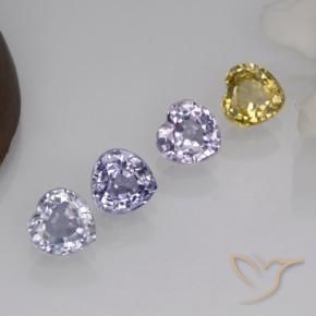 1.51カラットの天然マルチカラーサファイア（4.2×4.2 mm・ハート型）