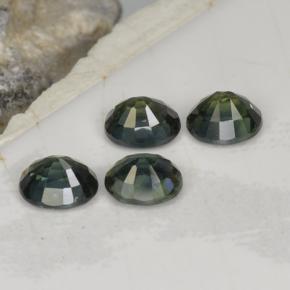 2.19カラットの天然グリーンサファイア（5.1×4.2 mm・オーバルカット）