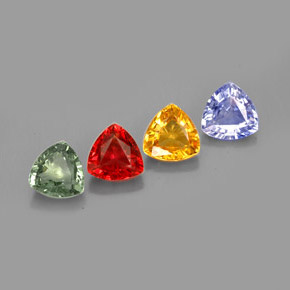 カラットの天然マルチカラーサファイア（5.7×5.6 mm・トリリアント）
