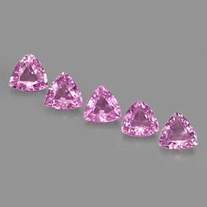 カラットの天然パープルピンクサファイア（4.2×4 mm・トリリアント）