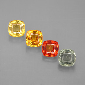カラットの天然マルチカラーサファイア（4.5×4.5 mm・クッションカット）