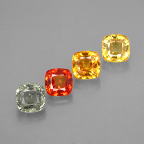 カラットの天然マルチカラーサファイア（4.5×4.5 mm・クッションカット）
