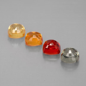 カラットの天然マルチカラーサファイア（4.5×4.5 mm・クッションカット）