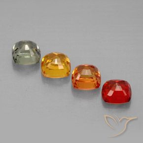 2.87カラットの天然マルチカラーサファイア（4.6×4.5 mm・クッションカット）