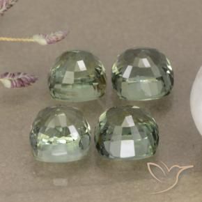 Shop natural 3.54ct Pale Green    サファイア gems, クッション, from タンザニア at GemSelect. In stock, global shipping!