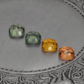 2.59カラットの天然マルチカラーサファイア（4.6×4.5 mm・クッションカット）