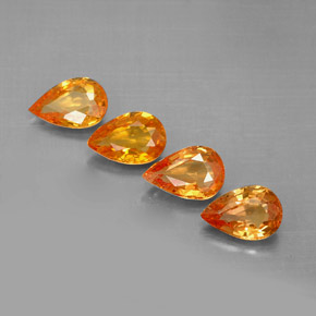 カラットの天然イエローオレンジサファイア（6.1×4 mm・洋梨の形）