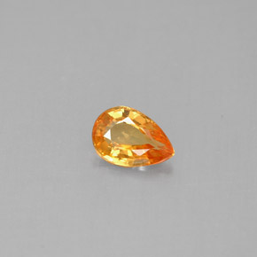 0.50カラットの天然イエローオレンジサファイア（6×4.1 mm・洋梨の形）