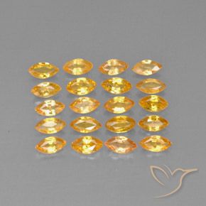3.90カラットの天然Medium-Light Orange-Gold サファイア（4.9×2.5 mm・マーキス）