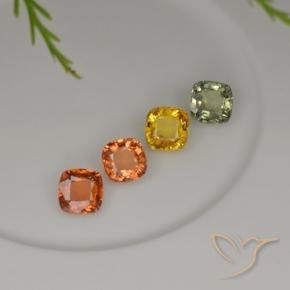 2.28カラットの天然マルチカラーサファイア（4.5×4.4 mm・クッションカット）