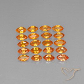 4.11カラットの天然ミディアムオレンジサファイア（5×2.7 mm・マーキス）