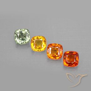2.30カラットの天然マルチカラーサファイア（4.5×4.5 mm・クッションカット）