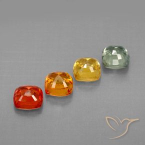 1.96カラットの天然マルチカラーサファイア（4.2×4.1 mm・クッションカット）