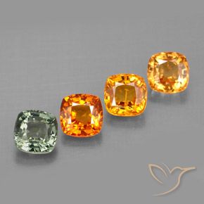 2.36カラットの天然マルチカラーサファイア（4.5×4.5 mm・クッションカット）