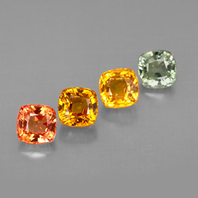 カラットの天然マルチカラーサファイア（4.1×4.1 mm・クッションカット）