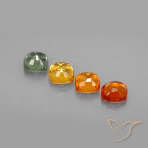 2.49カラットの天然マルチカラーサファイア（4.5×4.5 mm・クッションカット）