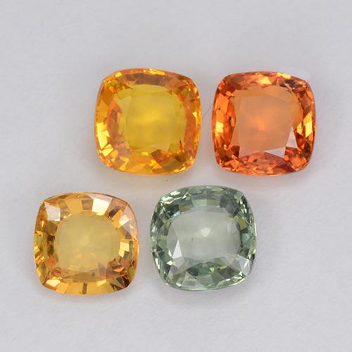 2.22カラットの天然マルチカラーサファイア（4.7×4.7 mm・クッションカット）