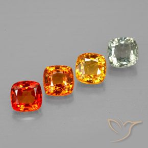 1.84カラットの天然マルチカラーサファイア（4.1×4 mm・クッションカット）