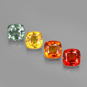 カラットの天然マルチカラーサファイア（4.2×4.1 mm・クッションカット）