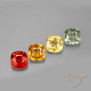 1.92カラットの天然マルチカラーサファイア（4.2×4.2 mm・クッションカット）