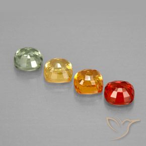 1.92カラットの天然マルチカラーサファイア（4.2×4.2 mm・クッションカット）