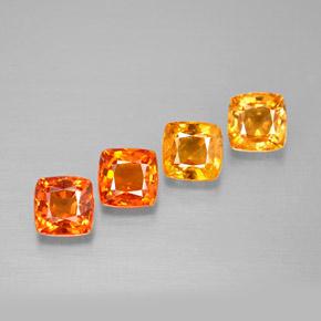 1.99カラットの天然マルチカラーサファイア（4.1×4.1 mm・クッションカット）