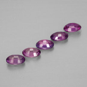 カラットの天然パープルサファイア（5.9×4.1 mm・オーバルカット）