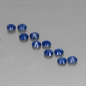 カラットの天然ディープブルーサファイア（3.05 mm・ラウンドカット）