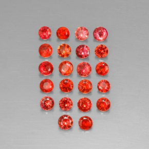 カラットの天然レッドオレンジサファイア（2.46 mm・ラウンドカット）